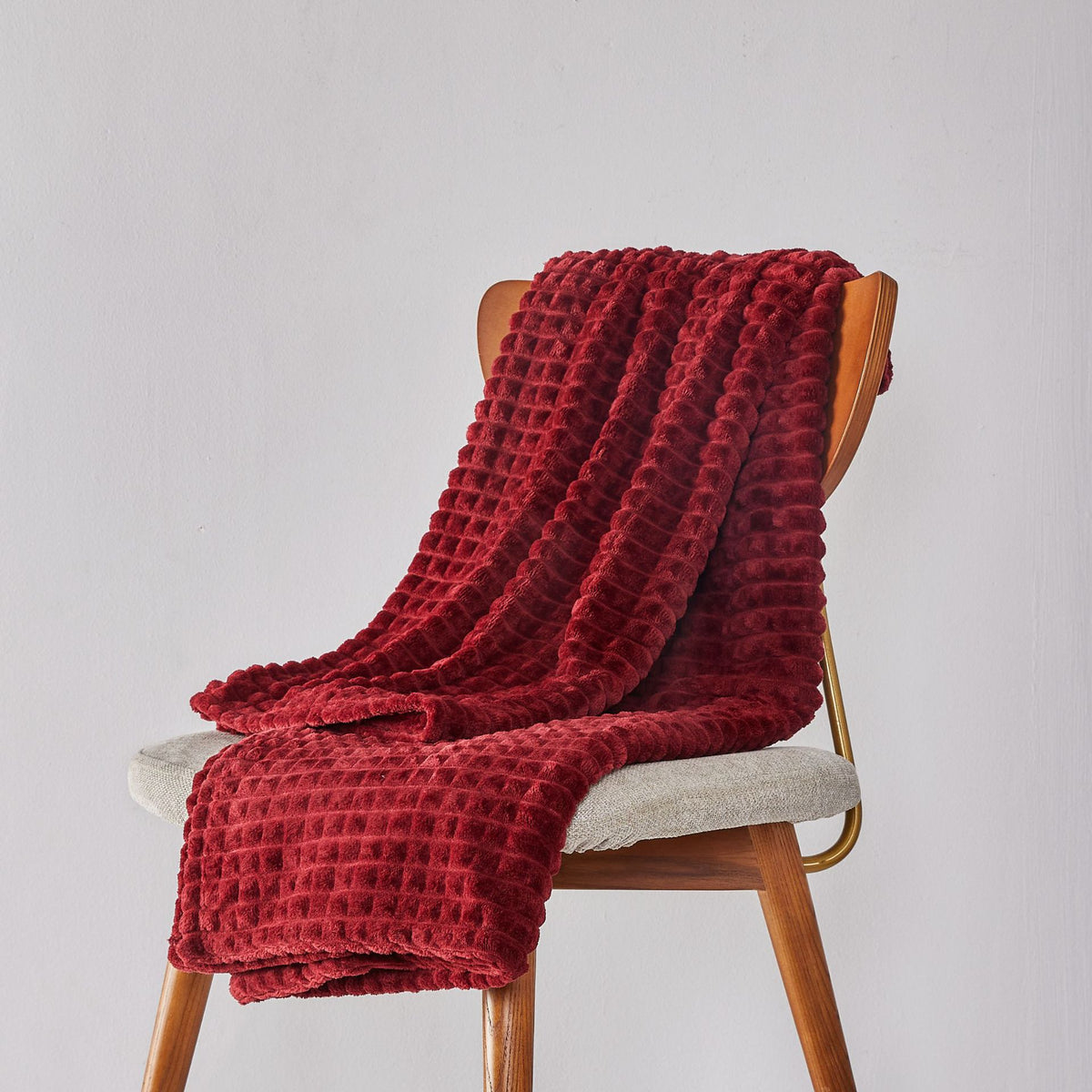 Solid-Color Polyester Sofa and Bed Blanket, throw blanket and sofa blanket