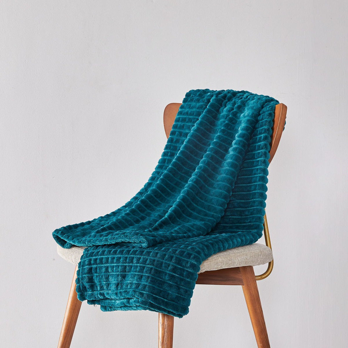 Solid-Color Polyester Sofa and Bed Blanket, throw blanket and sofa blanket