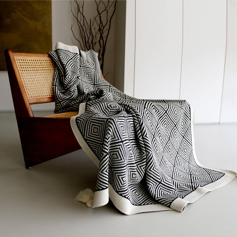 Black and White Geometric Knitted Blanket, throw blanket, knit blanket and sofa blanket