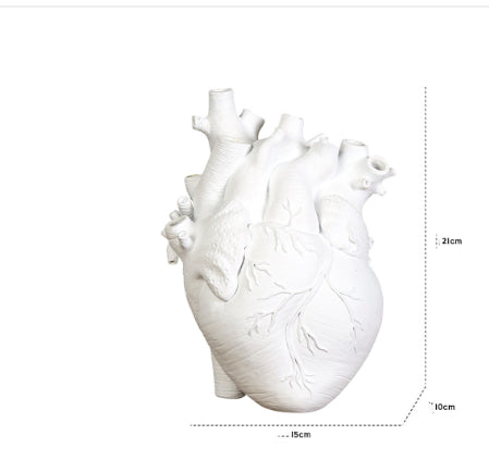 Resin Heart-Shaped Decorative Ornament, resin ornament, heart figurine and shelf decor