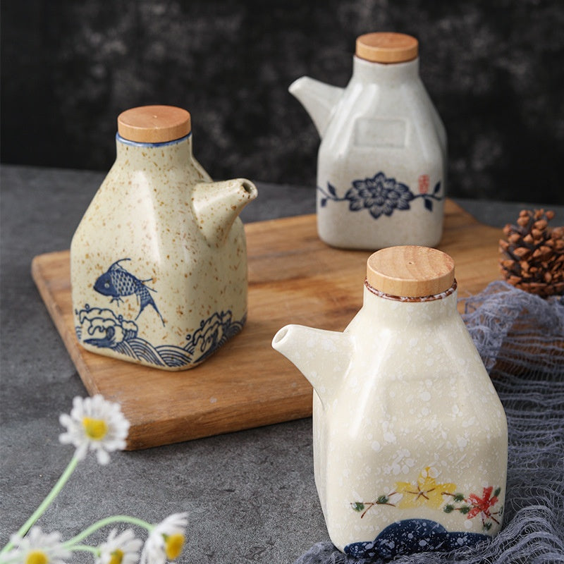 Decorative Ceramic Sauce and Oil Pot, sauce jar and condiment pot